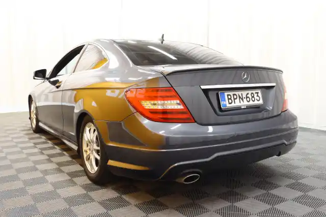 Musta Coupe, Mercedes-Benz C – BPN-683