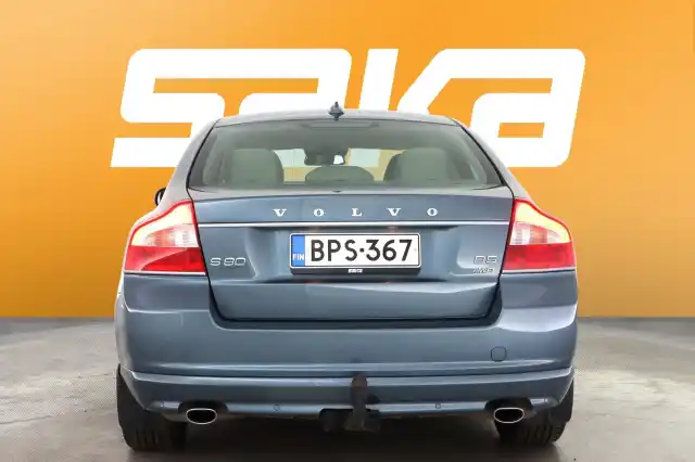 Sininen Sedan, Volvo S80 – BPS-367