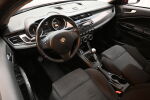 Punainen Viistoperä, Alfa Romeo Giulietta – BPU-220, kuva 15