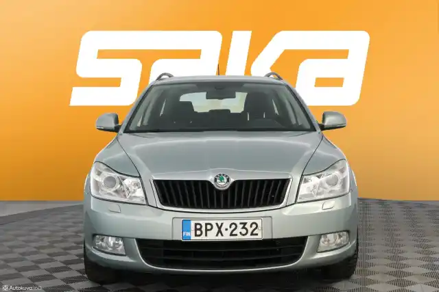 Vihreä Farmari, Skoda Octavia – BPX-232