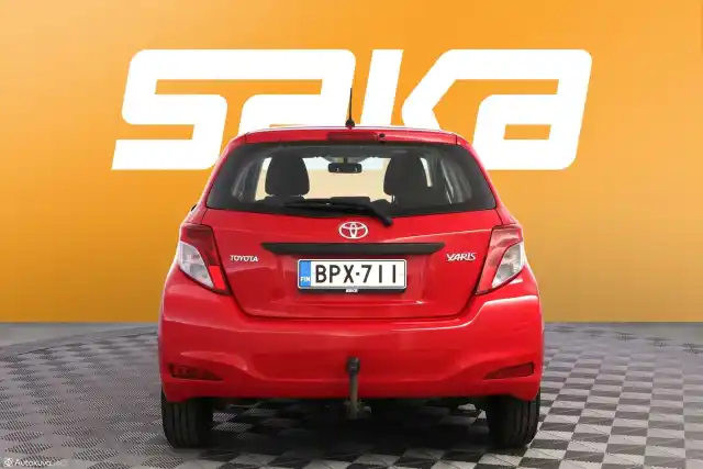 Punainen Viistoperä, Toyota Yaris – BPX-711