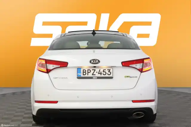 Valkoinen Sedan, Kia Optima – BPZ-453
