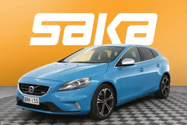 Sininen Viistoperä, Volvo V40 – BRK-133