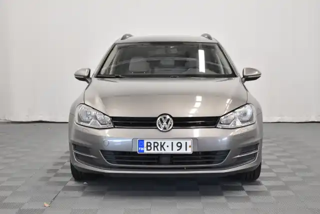 Harmaa Farmari, Volkswagen Golf – BRK-191