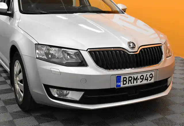 Hopea Viistoperä, Skoda Octavia – BRM-949