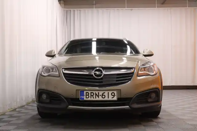 Ruskea (beige) Farmari, Opel Insignia – BRN-619