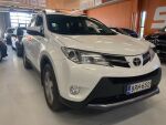 Valkoinen Maastoauto, Toyota RAV4 – BRN-652, kuva 1