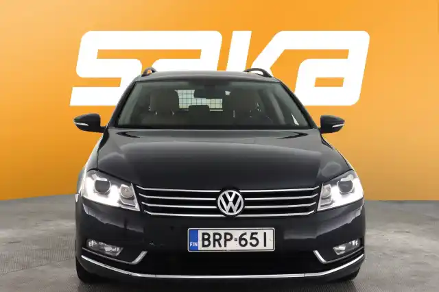 Harmaa Farmari, Volkswagen Passat – BRP-651