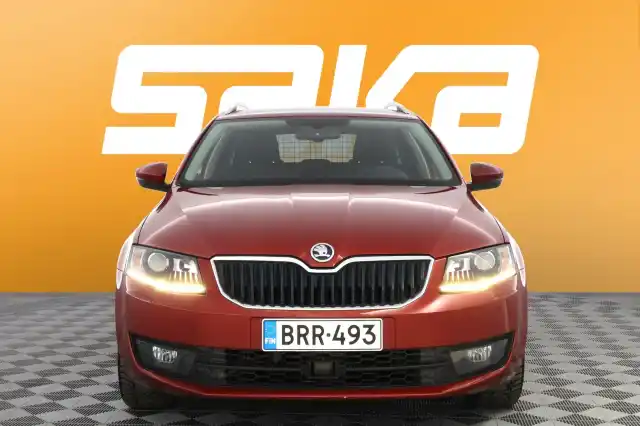 Punainen Farmari, Skoda Octavia – BRR-493