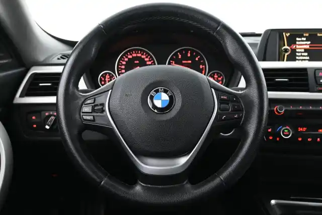 Musta Sedan, BMW 320 Gran Turismo – BRR-681