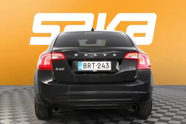 Musta Sedan, Volvo S60 – BRT-243