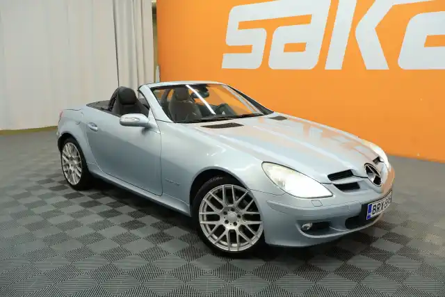 Hopea Avoauto, Mercedes-Benz SLK – BRX-595