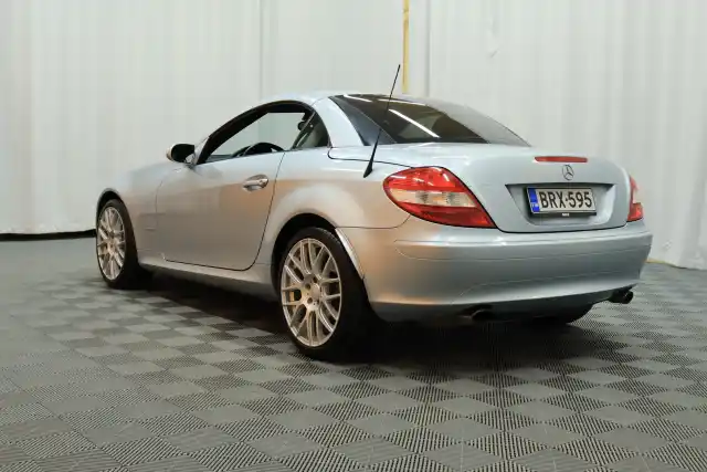 Hopea Avoauto, Mercedes-Benz SLK – BRX-595