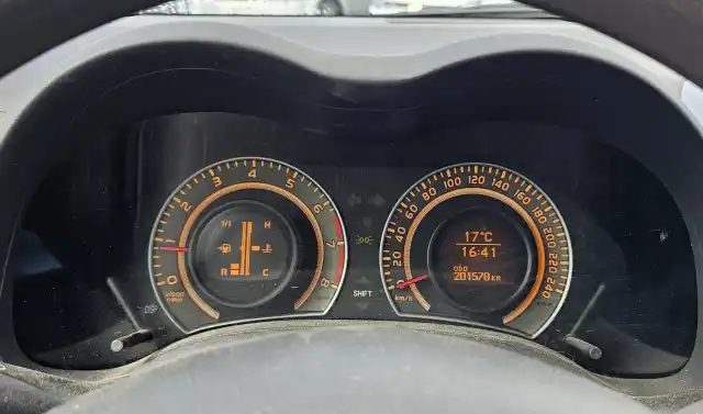 Musta Sedan, Toyota Corolla – BRY-829