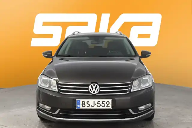 Ruskea Farmari, Volkswagen Passat – BSJ-552