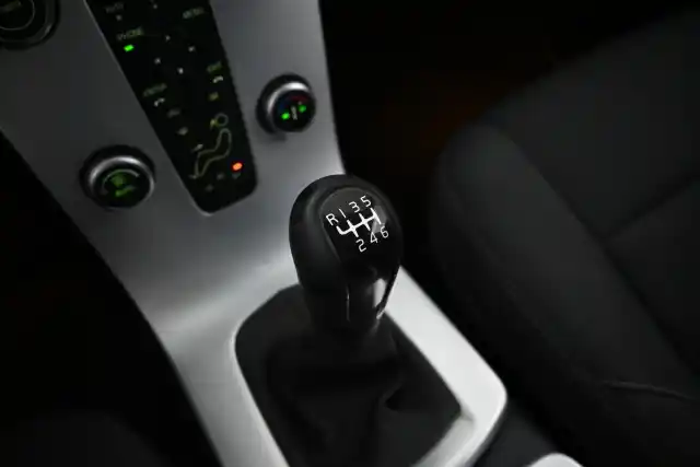 Musta Tila-auto, Volvo V50 – BSK-230