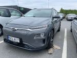 Harmaa Maastoauto, Hyundai KONA – BSL-817, kuva 3
