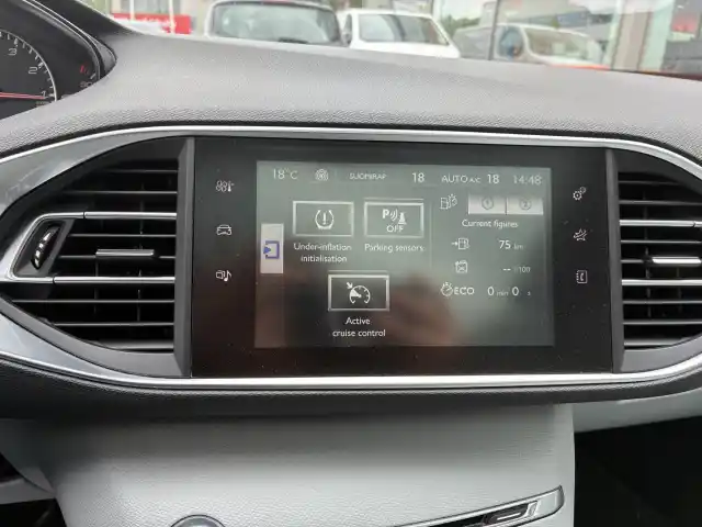 Sininen Viistoperä, Peugeot 308 – BSM-474