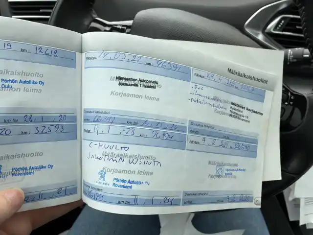 Sininen Viistoperä, Peugeot 308 – BSM-474