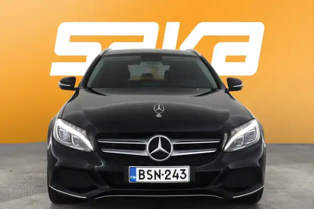 Musta Farmari, Mercedes-Benz C – BSN-243