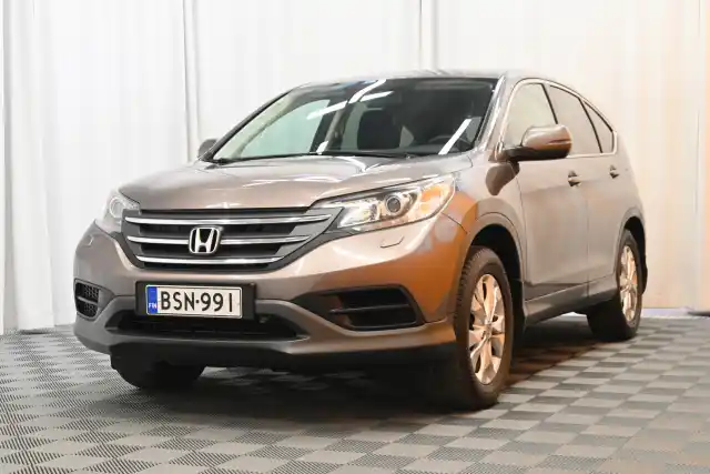 Ruskea Maastoauto, Honda CR-V – BSN-991