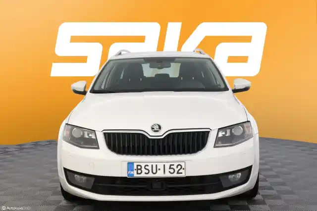 Valkoinen Farmari, Skoda Octavia – BSU-152