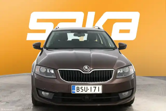 Ruskea Farmari, Skoda Octavia – BSU-171