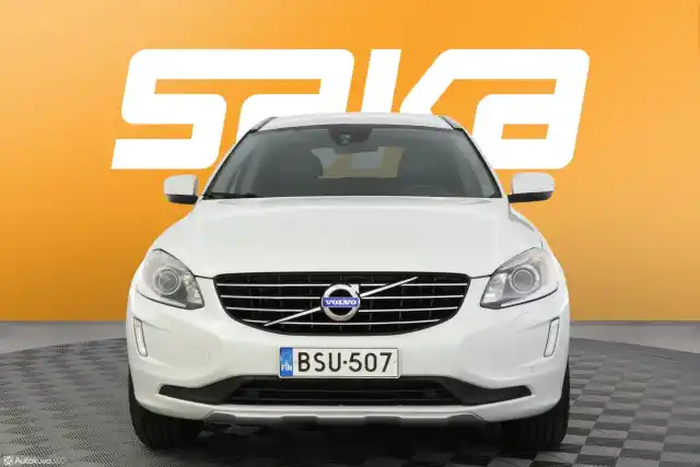 Valkoinen Maastoauto, Volvo XC60 – BSU-507