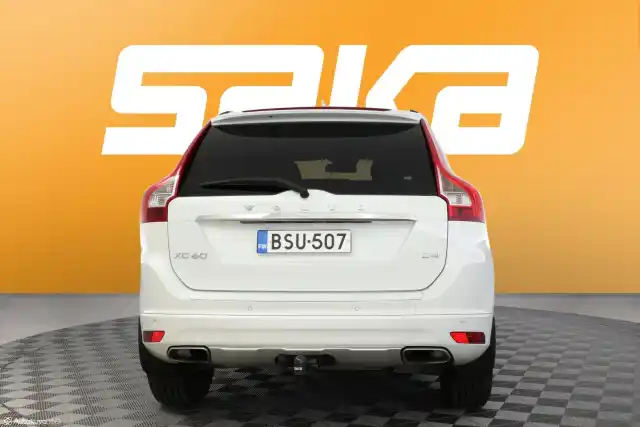 Valkoinen Maastoauto, Volvo XC60 – BSU-507