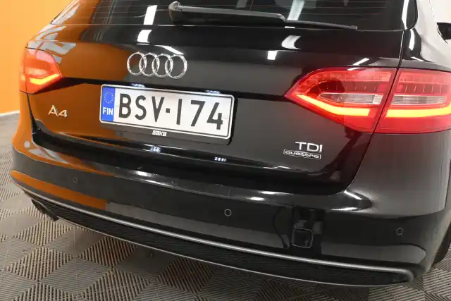 Musta Farmari, Audi A4 – BSV-174