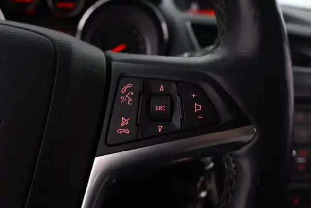 Ruskea Maastoauto, Opel Mokka – BSX-260