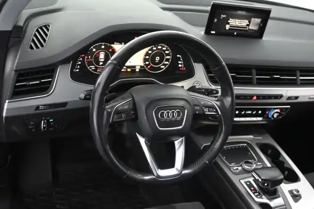 Hopea Maastoauto, Audi Q7 – BSX-495