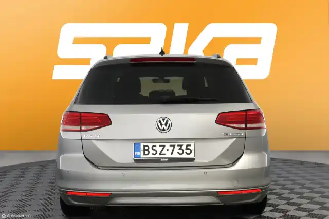 Harmaa Farmari, Volkswagen Passat – BSZ-735