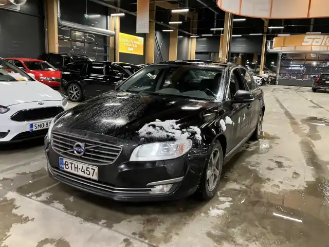 Musta Sedan, Volvo S80 – BTH-457