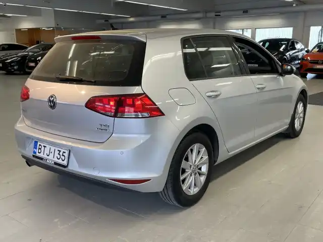 Hopea Viistoperä, Volkswagen Golf – BTJ-135