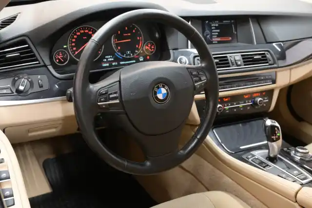 Musta Sedan, BMW 520 – BTJ-250