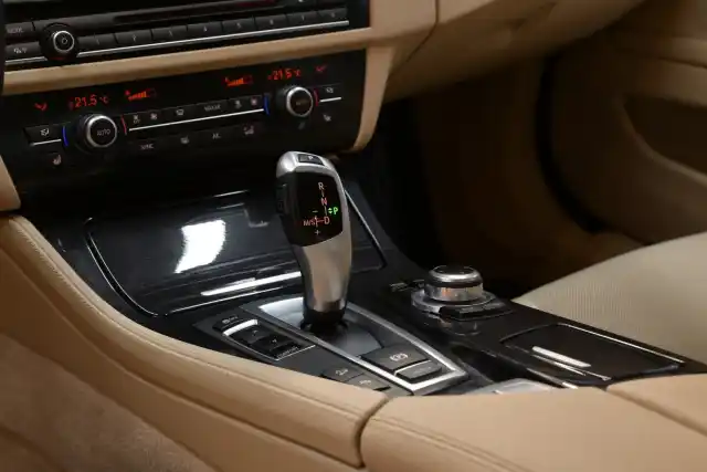 Musta Sedan, BMW 520 – BTJ-250