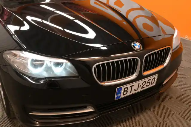 Musta Sedan, BMW 520 – BTJ-250