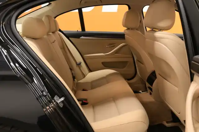Musta Sedan, BMW 520 – BTJ-250