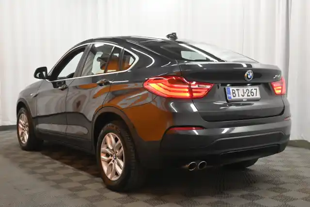 Harmaa Maastoauto, BMW X4 – BTJ-267