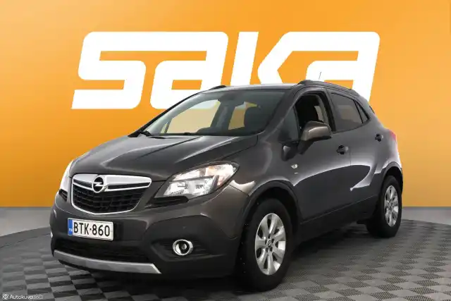 Harmaa Maastoauto, Opel Mokka – BTK-860