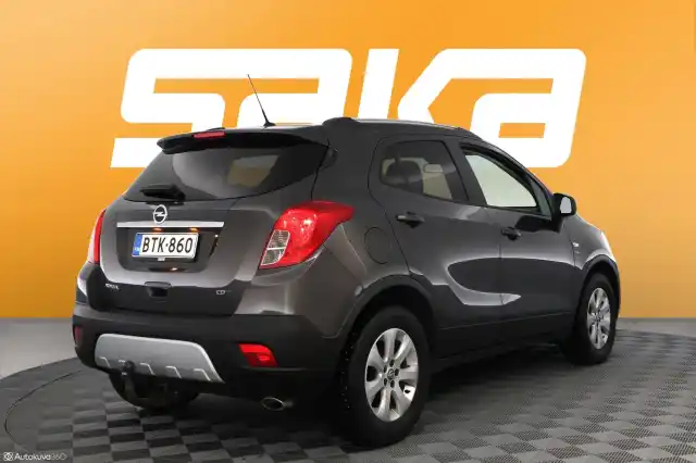 Harmaa Maastoauto, Opel Mokka – BTK-860