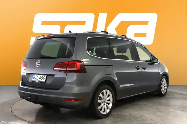 Harmaa Tila-auto, Volkswagen Sharan – BTL-456