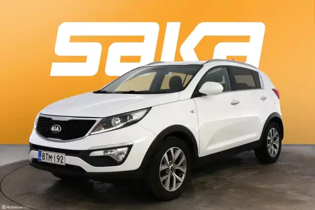Valkoinen Maastoauto, Kia Sportage – BTM-192