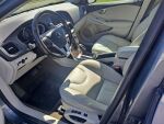 Harmaa Viistoperä, Volvo V40 Cross Country – BTM-714, kuva 5