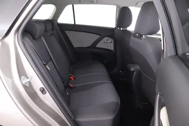 Beige Farmari, Toyota Avensis – BTP-338
