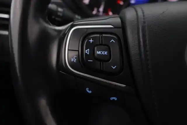 Beige Farmari, Toyota Avensis – BTP-338