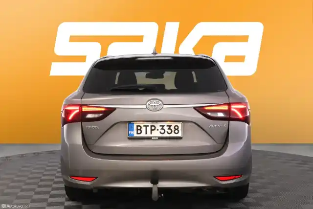 Beige Farmari, Toyota Avensis – BTP-338