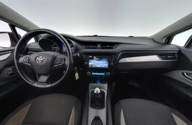 Beige Farmari, Toyota Avensis – BTP-338