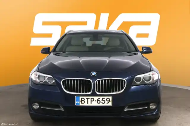 Sininen Farmari, BMW 520 – BTP-659